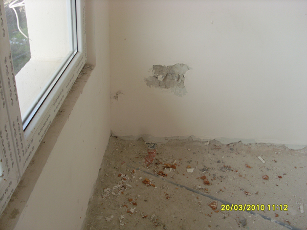 Jacuzzi area in main bedroom